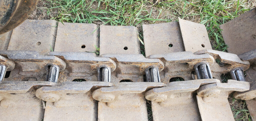 steeltracks.com Kubota KH90 steel tracks.