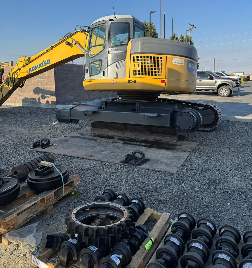 Komatsu PC228USLC-3E0 STEELTRACKS.COM