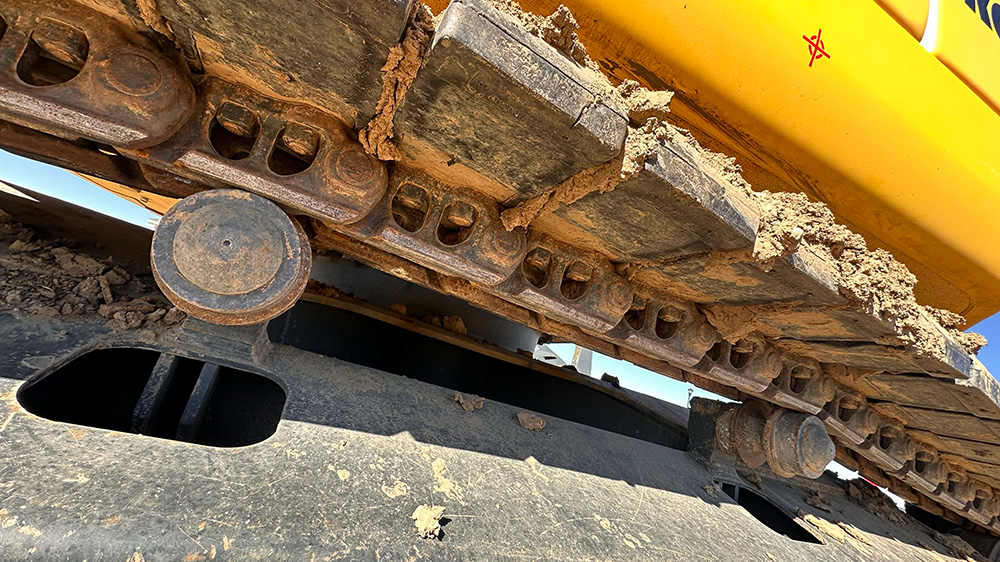 Komatsu PC238 USLC Steel Tracks SteelTracks.com Replacement Tracks & Undercarriage Parts for Heavy Equipment