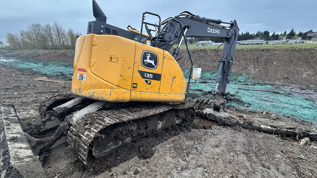 John Deere 135P Steel Tracks SteelTracks.com Replacement Tracks & Undercarriage Parts for Heavy Equipment